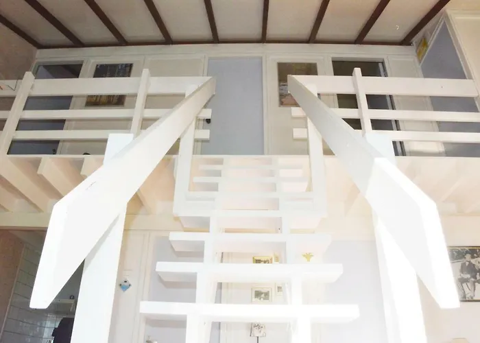 بيت للعطل In *